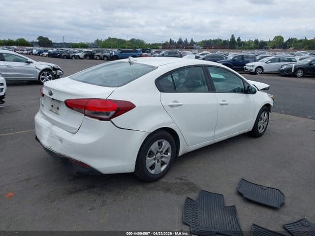 2017 KIA FORTE LX 4