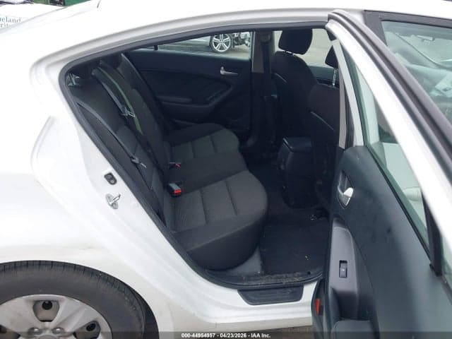 2017 KIA FORTE LX 8