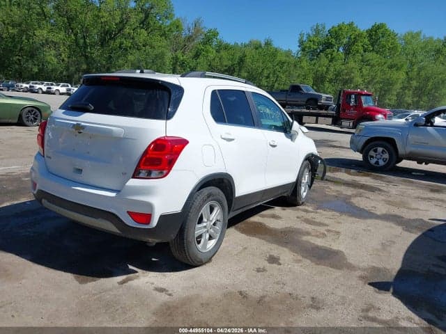 2020 CHEVROLET TRAX FWD LT 4