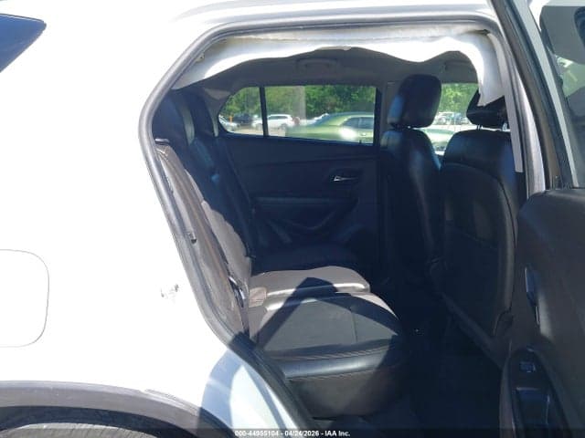 2020 CHEVROLET TRAX FWD LT 8