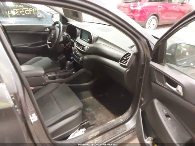 2019 HYUNDAI TUCSON SE 5