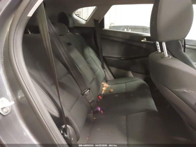 2019 HYUNDAI TUCSON SE 8