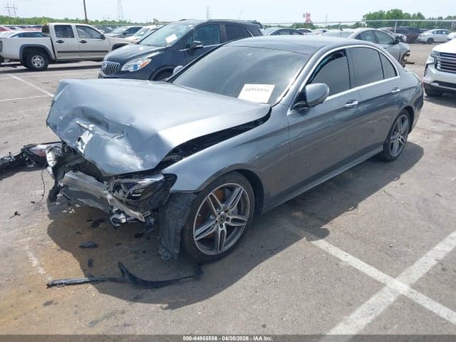 2019 MERCEDES-BENZ E 300 2