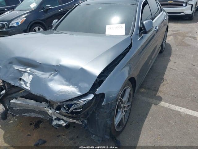 2019 MERCEDES-BENZ E 300 18
