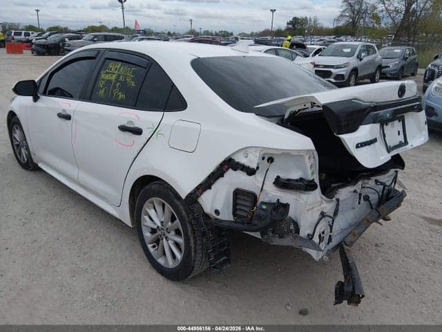 2020 TOYOTA COROLLA LE 3