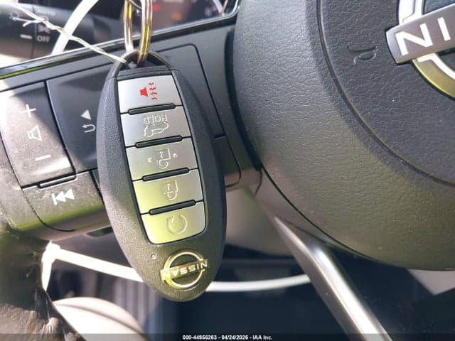 2022 NISSAN PATHFINDER SV 4WD 11