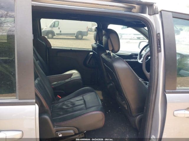 2018 DODGE GRAND CARAVAN GT 8