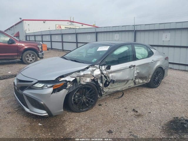 2021 TOYOTA CAMRY XSE V6 2