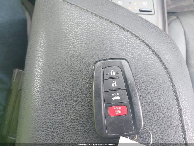 2021 TOYOTA CAMRY XSE V6 11