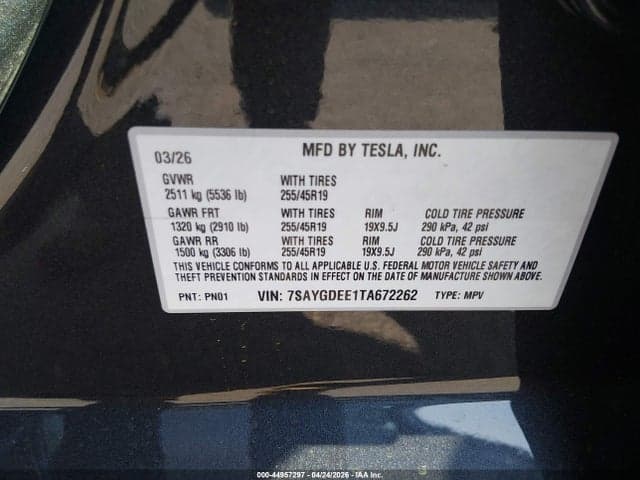 2026 TESLA MODEL Y 9