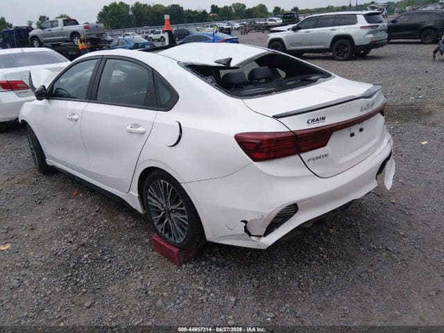 2023 KIA FORTE GT-LINE 3