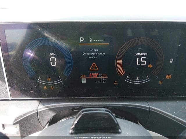 2025 HYUNDAI SANTA FE SEL 8