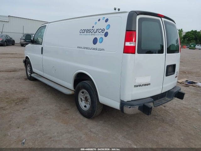 2017 GMC SAVANA 2500 WORK VAN 3