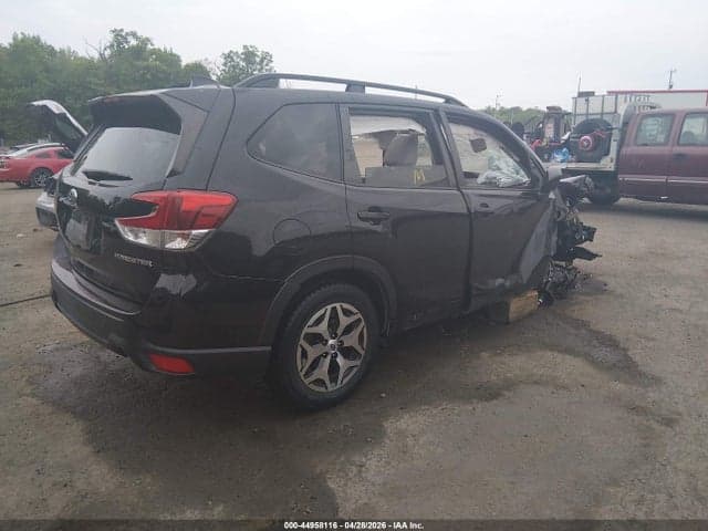 2019 SUBARU FORESTER PREMIUM 4
