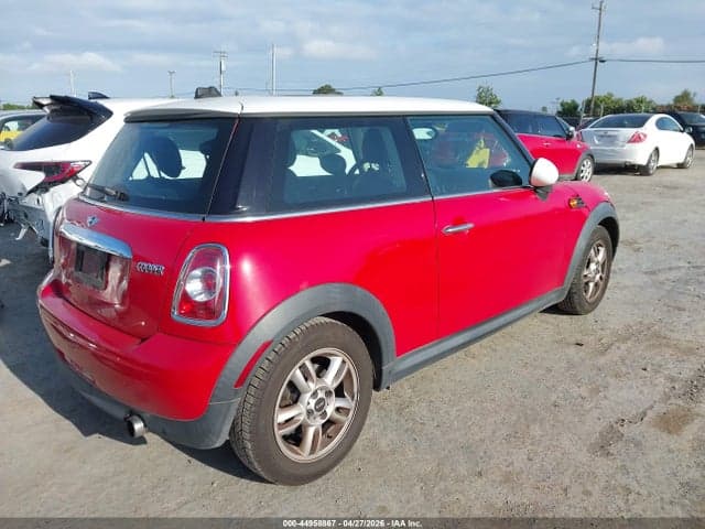 2011 MINI COOPER 4