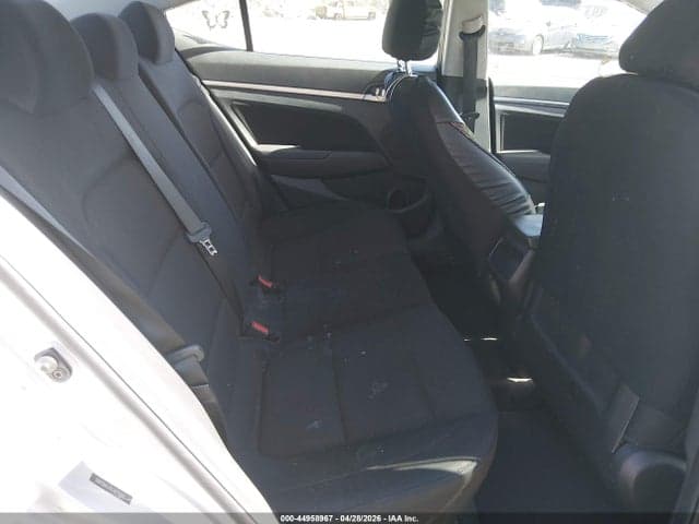 2020 HYUNDAI ELANTRA VALUE EDITION 8