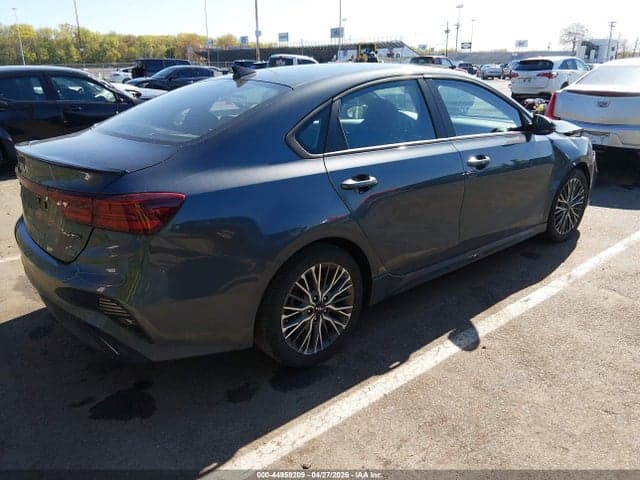 2024 KIA FORTE GT-LINE 4