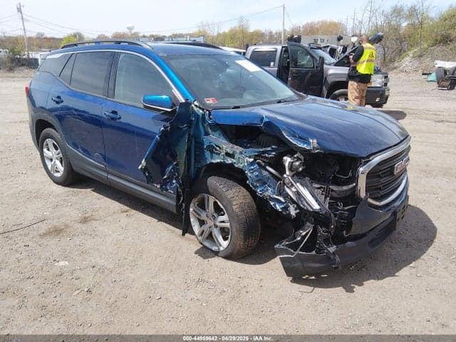 2019 GMC TERRAIN SLE 1
