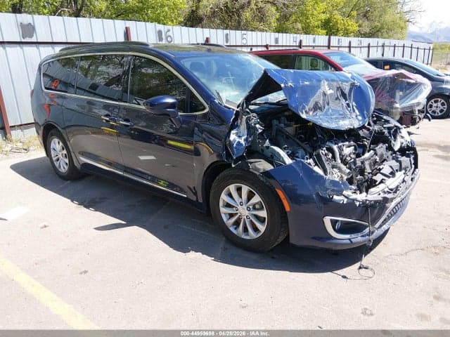 2017 CHRYSLER PACIFICA TOURING-L - 1