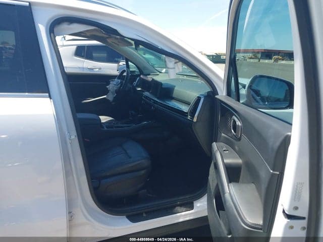 2025 KIA SORENTO S 5