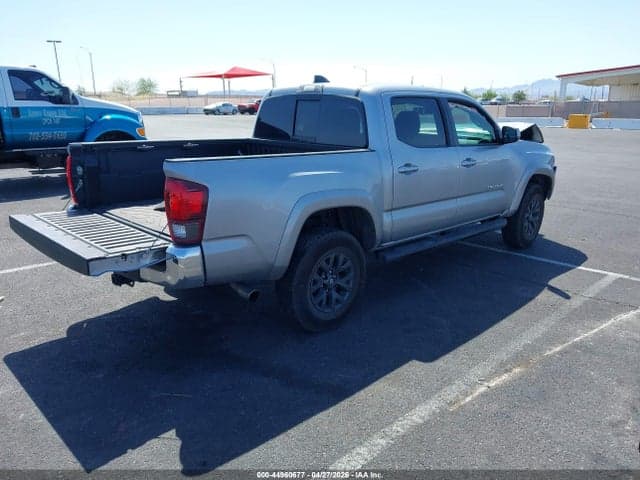 2020 TOYOTA TACOMA SR5 V6 4