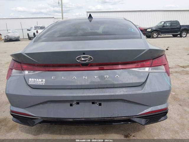 2022 HYUNDAI ELANTRA SEL 16