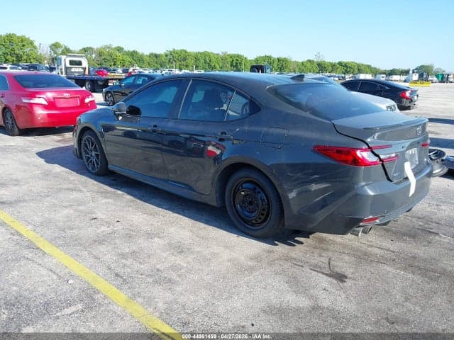 2025 TOYOTA CAMRY SE 3