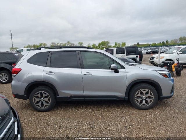 2019 SUBARU FORESTER PREMIUM 13