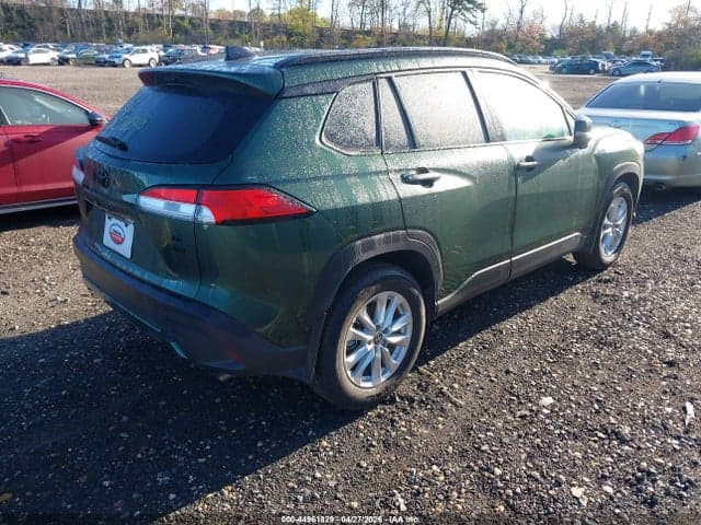 2025 TOYOTA COROLLA CROSS LE 4