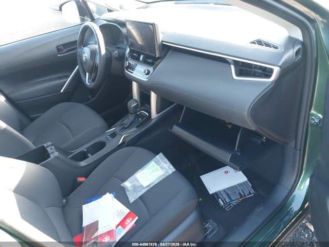 2025 TOYOTA COROLLA CROSS LE 5