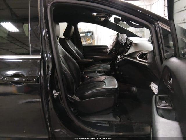 2025 CHRYSLER PACIFICA SELECT 5