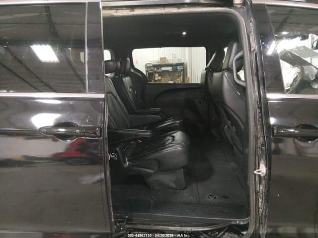 2025 CHRYSLER PACIFICA SELECT 8