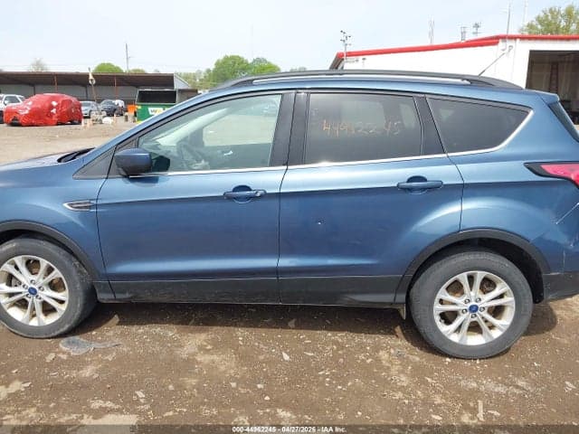 2018 FORD ESCAPE SE 14