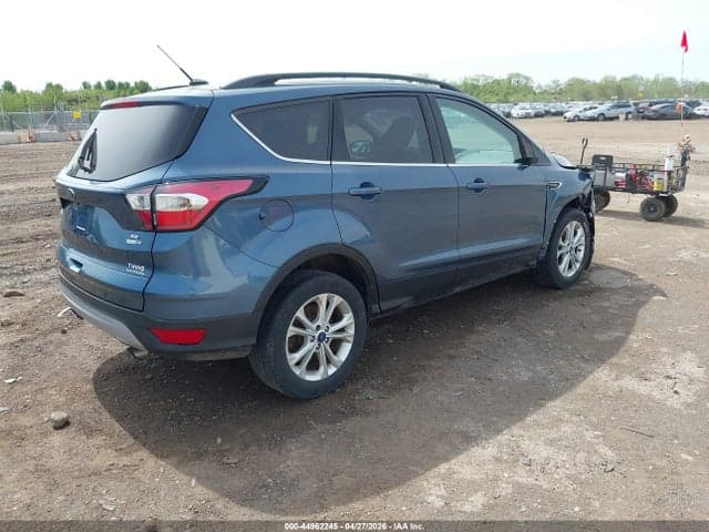 2018 FORD ESCAPE SE 4