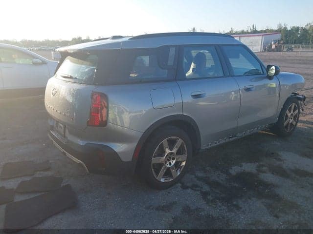 2025 MINI COUNTRYMAN COOPER 4