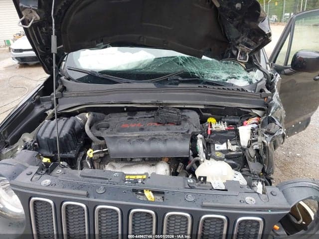 2018 JEEP RENEGADE LATITUDE 4X4 10
