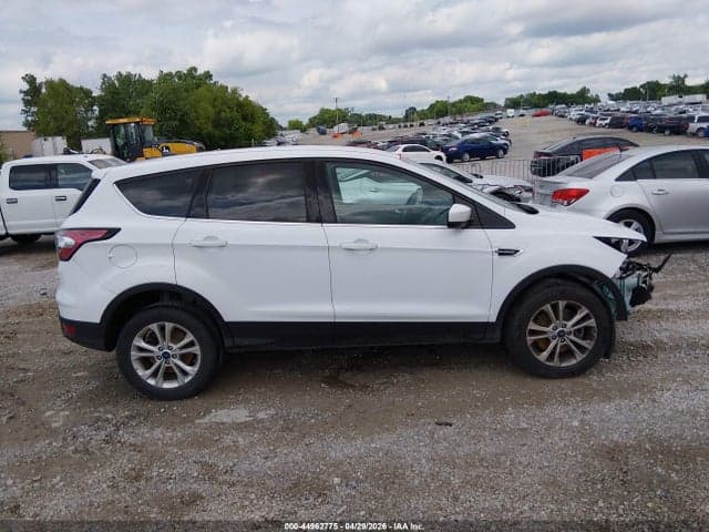 2017 FORD ESCAPE SE 13