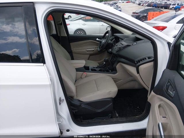 2017 FORD ESCAPE SE 5