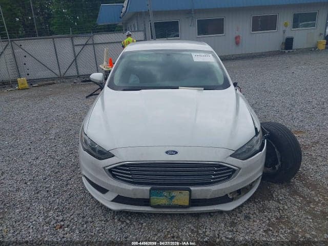 2017 FORD FUSION SE 11