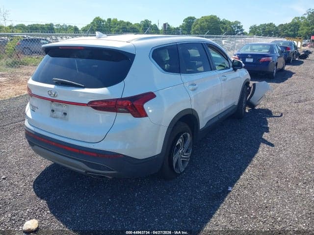 2022 HYUNDAI SANTA FE SE 4