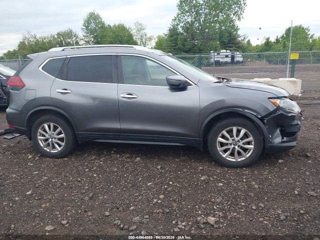 2018 NISSAN ROGUE SV 14