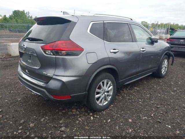 2018 NISSAN ROGUE SV 4
