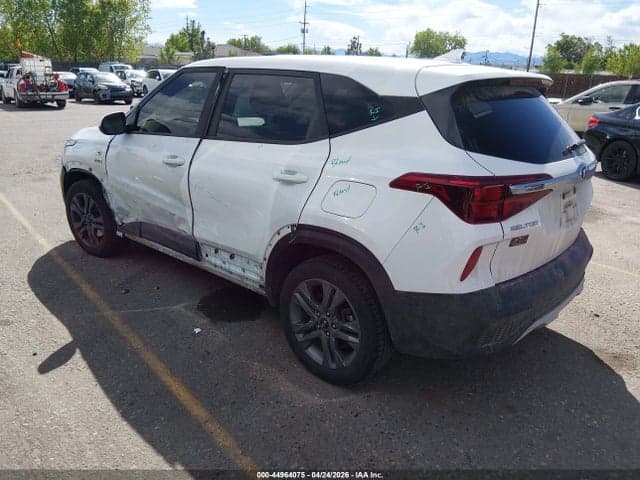 2021 KIA SELTOS LX 3