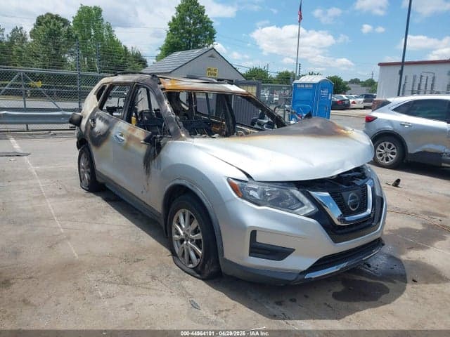 2017 NISSAN ROGUE SV 1