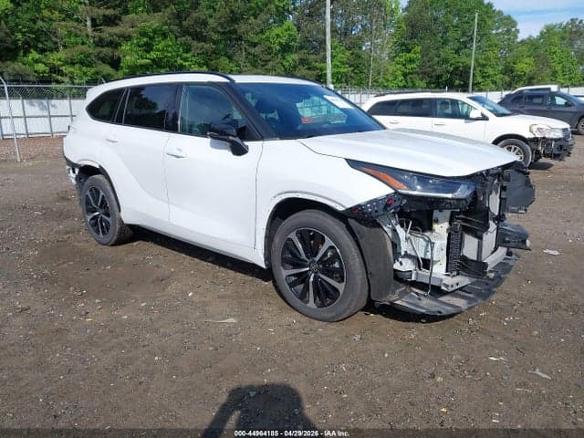 2022 TOYOTA HIGHLANDER XSE - 1