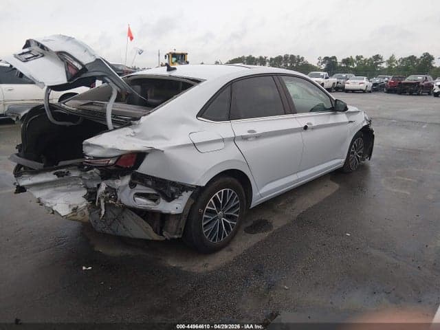 2019 VOLKSWAGEN JETTA 1.4T SEL 4