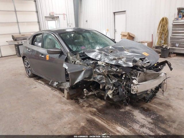 2017 NISSAN ALTIMA 2.5 SR 1