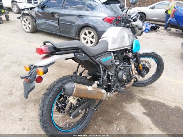 2023 ROYAL ENFIELD MOTORS SCRAM 411 4