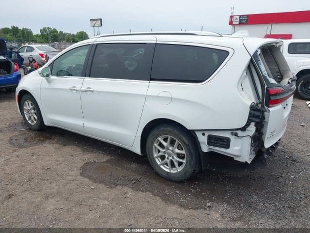 2021 CHRYSLER PACIFICA TOURING L 3