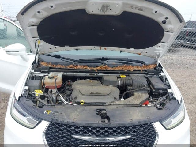 2021 CHRYSLER PACIFICA TOURING L 10